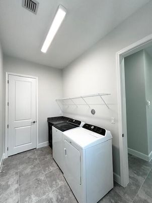 Interior, Washer