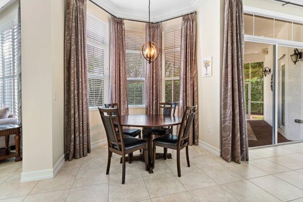 Dining room, Interior, Pendant Lights