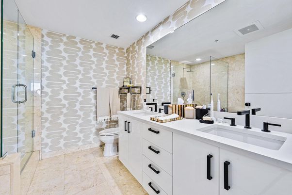 Bathroom, Dual Sink Vanities, Glass Shower, Interior, Recessed Lighting
