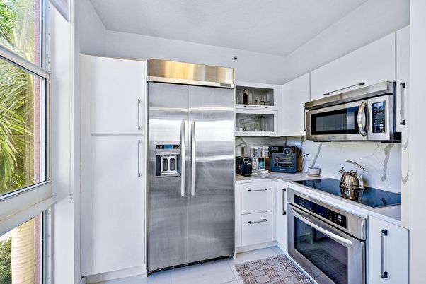 Interior, Kitchen, Stainless Steel Appliances