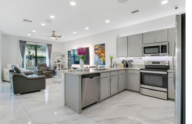 Interior, Kitchen, Living room, Marble, Recessed Lighting, Stainless Steel Appliances