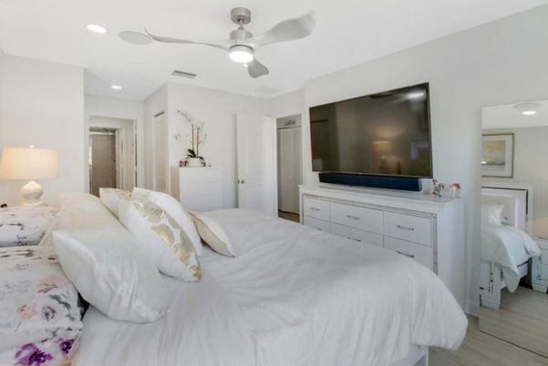 Bedroom, Interior, Recessed Lighting
