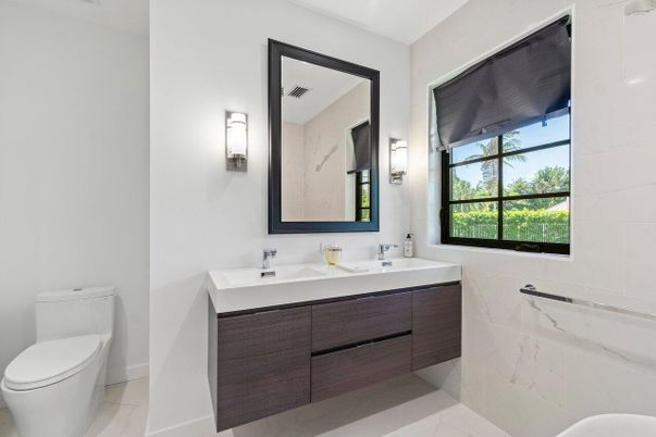 Bathroom, Dual Sink Vanities, Interior, Marble, Marble Walls