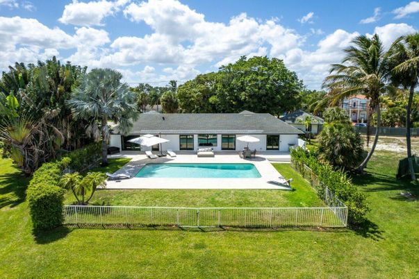 Backyard, Exterior, Pool