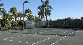 Exterior, Tennis Courts