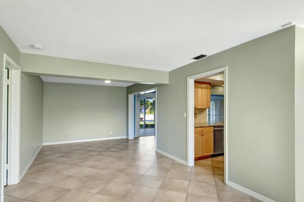 Empty room, Interior, Recessed Lighting