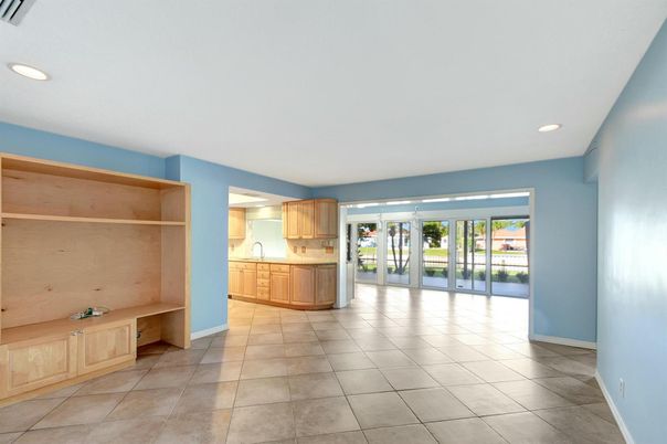 Interior, Kitchen, Recessed Lighting