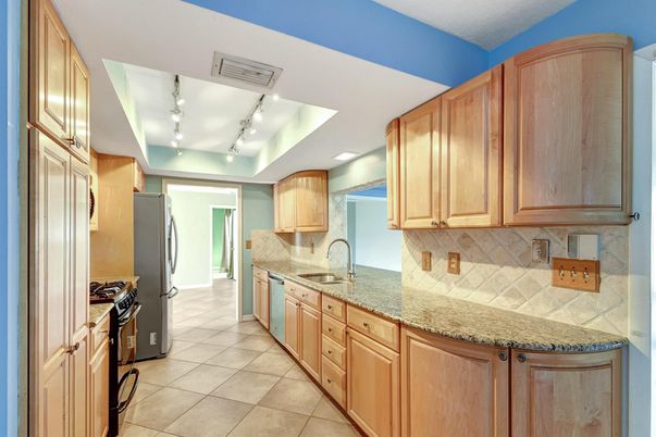 Interior, Kitchen, Recessed Lighting