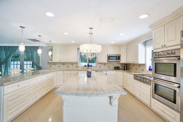 Chandelier, Interior, Kitchen, Pendant Lights, Recessed Lighting, Stainless Steel Appliances