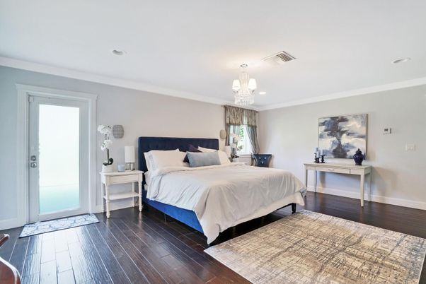Bedroom, Chandelier, Interior, Recessed Lighting, Wood Texture Flooring