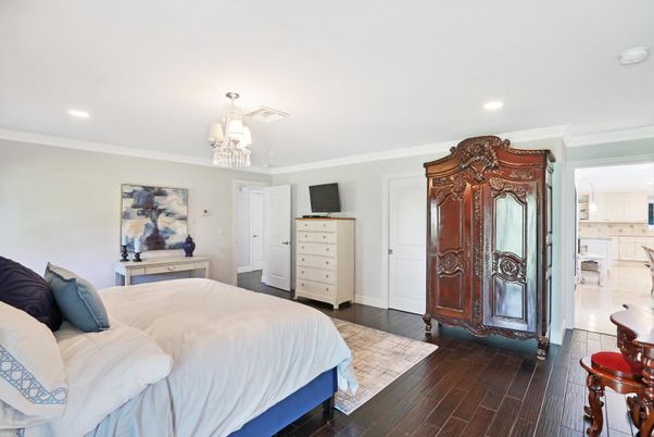 Bedroom, Chandelier, Interior, Recessed Lighting, Wood Texture Flooring