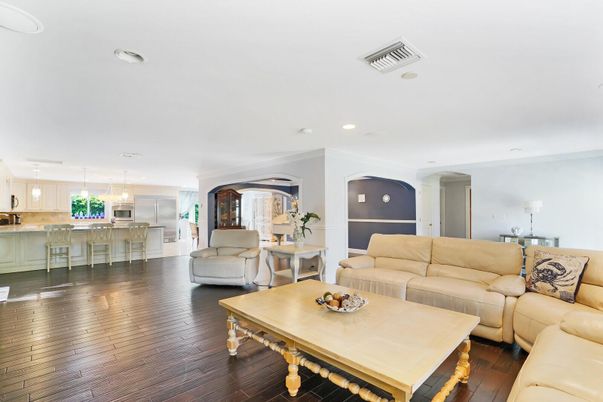 Interior, Kitchen, Living room, Pendant Lights, Recessed Lighting, Wood Texture Flooring