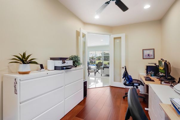 Home Office, Interior, Recessed Lighting, Wood Texture Flooring
