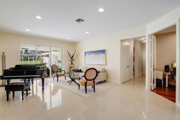 Interior, Living room, Piano, Recessed Lighting, Wood Texture Flooring