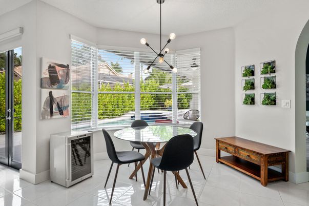 Dining room, Interior, Pendant Lights