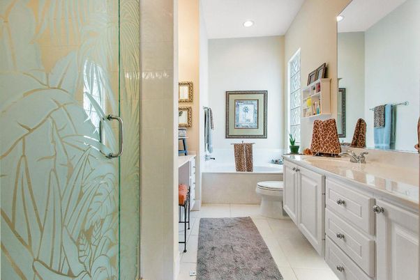 Bathroom, Interior, Recessed Lighting