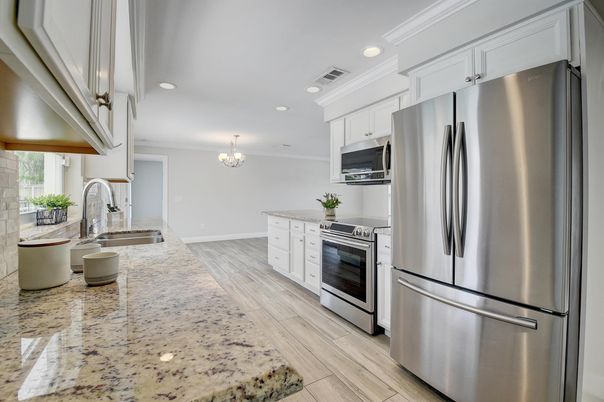 Chandelier, Interior, Kitchen, Recessed Lighting, Stainless Steel Appliances, Wood Texture Flooring