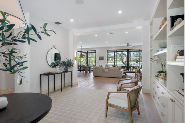 Dining room, Interior, Living room, Pendant Lights, Recessed Lighting, Wood Texture Flooring
