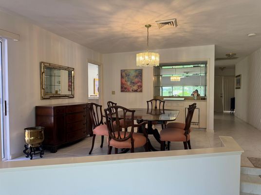 Chandelier, Dining room, Interior