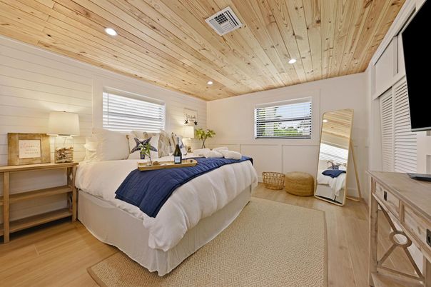 Bedroom, Interior, Recessed Lighting, Wooden Ceilings, Wood Texture Flooring