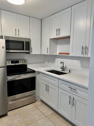 Interior, Kitchen, Stainless Steel Appliances