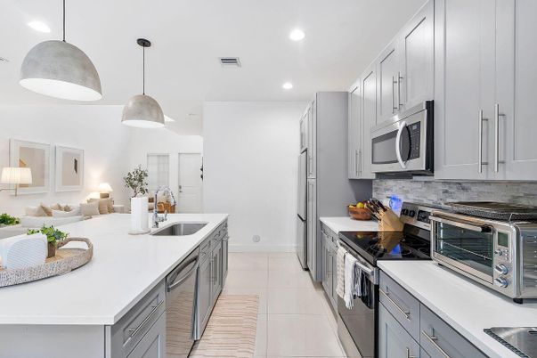 Interior, Kitchen, Pendant Lights, Recessed Lighting, Stainless Steel Appliances