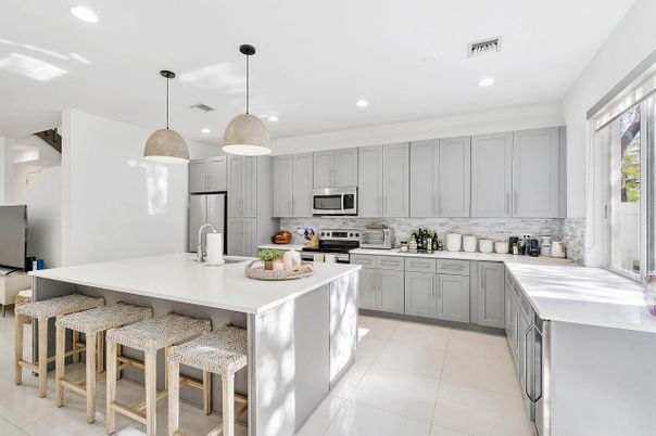 Interior, Kitchen, Pendant Lights, Recessed Lighting, Stainless Steel Appliances