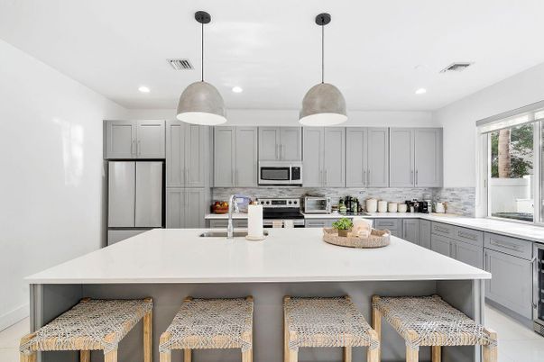 Interior, Kitchen, Pendant Lights, Recessed Lighting, Stainless Steel Appliances