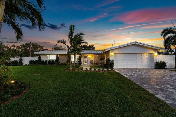 Attached, Backyard, Exterior, Facade, Ranch