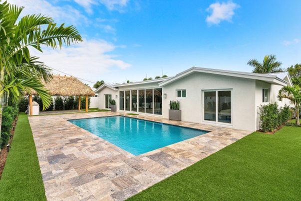Backyard, Exterior, Pool