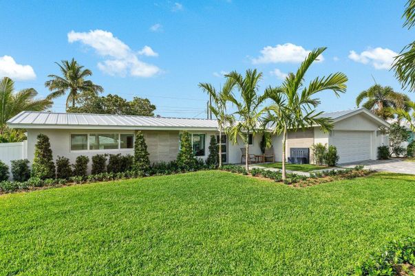 Attached, Backyard, Exterior, Facade, Ranch