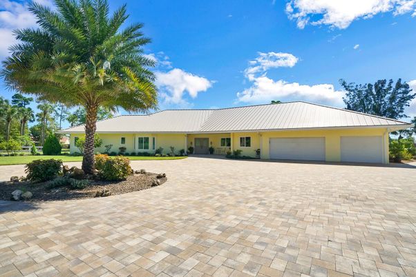 Attached, Backyard, Exterior, Facade, Ranch