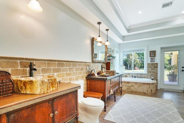 Bathroom, Interior, Pendant Lights, Recessed Lighting, Wood Texture Flooring