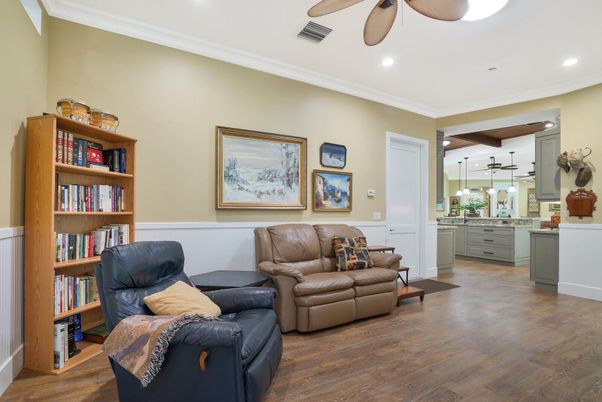 Interior, Kitchen, Living room, Pendant Lights, Recessed Lighting, Wood Texture Flooring