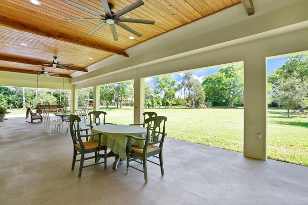 Backyard, Exterior, Wooden Ceilings