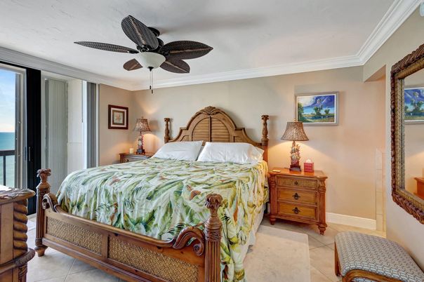 Bedroom, Interior, Water