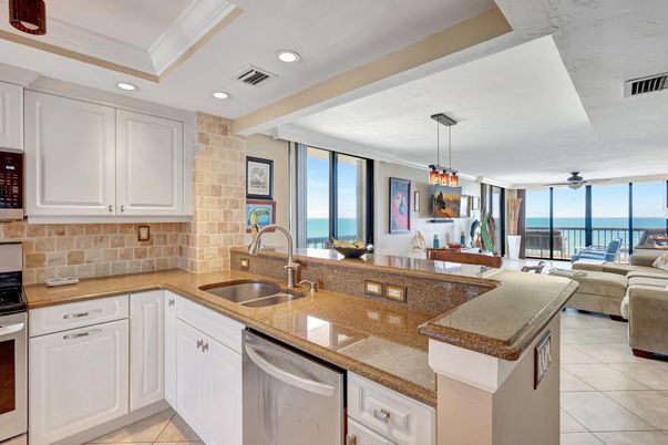 Interior, Kitchen, Living room, Pendant Lights, Recessed Lighting, Stainless Steel Appliances, Stone Walls, Water