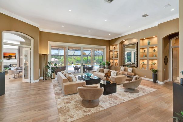 Interior, Living room, Recessed Lighting, Wood Texture Flooring