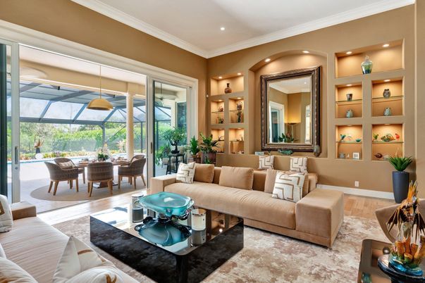 Dining room, Interior, Living room, Pendant Lights, Recessed Lighting, Sun Room, Wood Texture Flooring