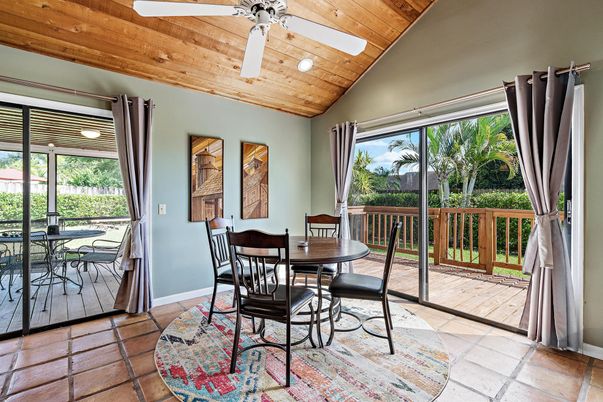 Dining room, Interior, Recessed Lighting, Sun Room, Wooden Ceilings