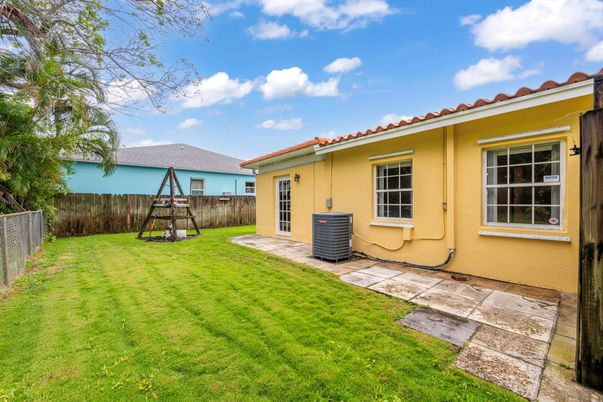 Backyard, Exterior, Playground