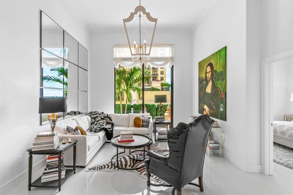 Interior, Living room, Pendant Lights
