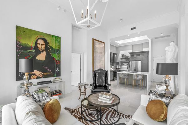 Chandelier, Interior, Kitchen, Living room, Recessed Lighting, Stainless Steel Appliances