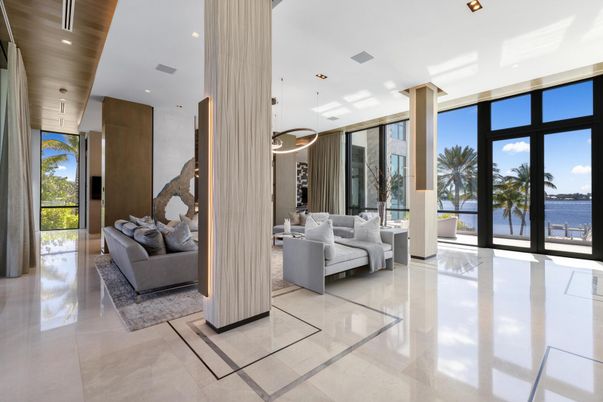 Interior, Living room, Pendant Lights, Recessed Lighting, Water