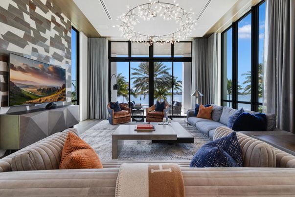 Interior, Living room, Water