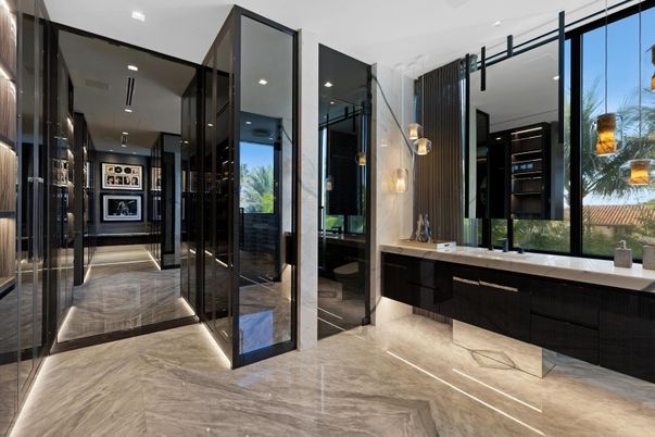 Bathroom, Interior, Pendant Lights, Recessed Lighting
