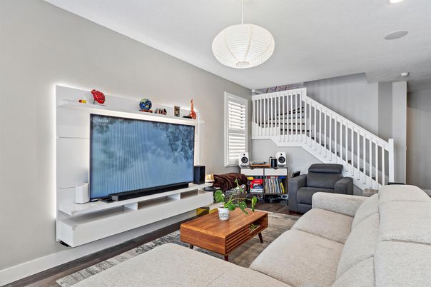 Interior, Living room, Pendant Lights, Recessed Lighting, Wood Texture Flooring