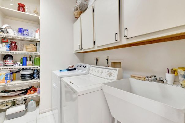 Interior, Utility Closets, Washer