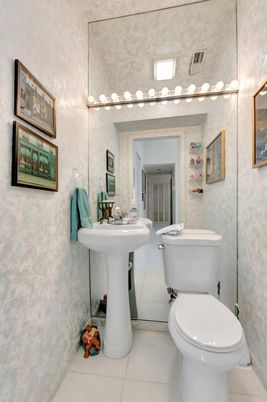 Bathroom, Interior