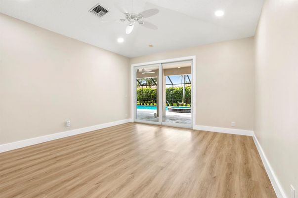 Empty room, Interior, Recessed Lighting, Wood Texture Flooring